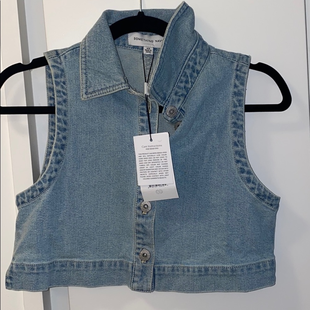 Cropped Jean Top NWT ⭐️